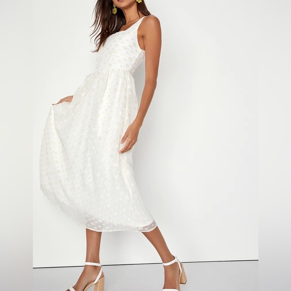 Devoted Dreamer Ivory Lace-Up Bustier Midi Dress With Pockets - Picture 6 of 9